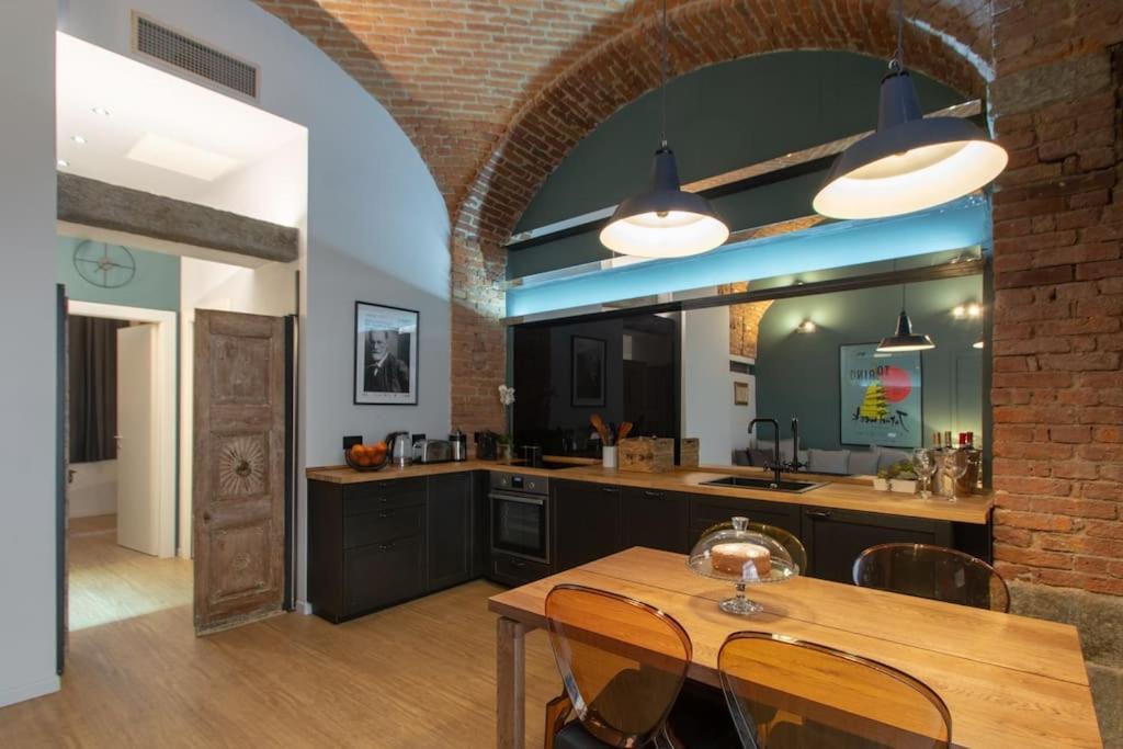 Casa Bellezia- Design E Storia Nel Cuore Di Torino ภายนอก รูปภาพ